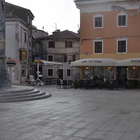 App Paris 2 شقة *